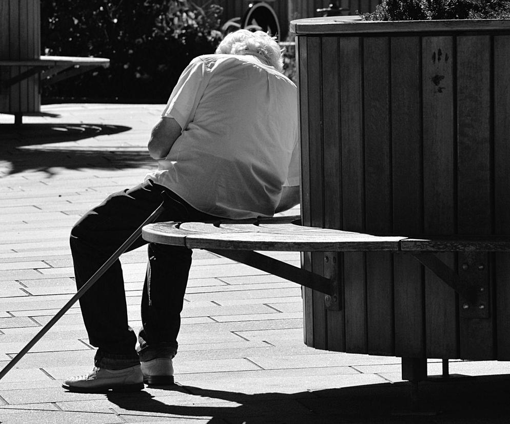 Stres w tym wieku sprzyja chorobie Alzheimera. Sprawdź, co zwiększa ryzyko zachorowania