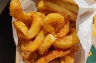 Zjadłam Burgera Drwala w Polsce i w Czechach. U nas królują kurki. A tam? Tego się nie spodziewaliście!