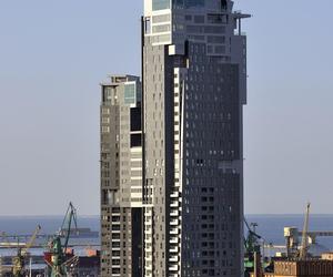 Najwyższy budynek w Gdyni - Sea Towers - 142 m.