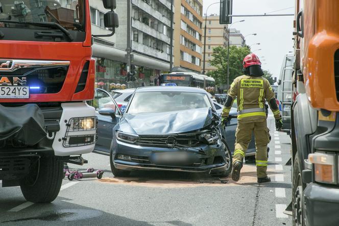 Wypadek na skrzyżowaniu Grójeckiej z Wawelską