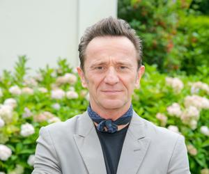 Paweł Wilczak cierpi na poważne zaburzenia. Nawet to, jak chodzi ma znaczenie