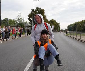 Aktywiści klimatyczni blokowali Maraton Warszawski