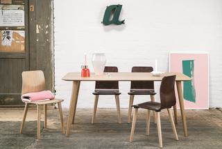 Meble drewniane: gięte krzesła i solidne stoły do kuchni, jadalni, salonu