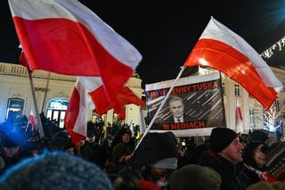 Protest pod Pałacem Prezydenckim
