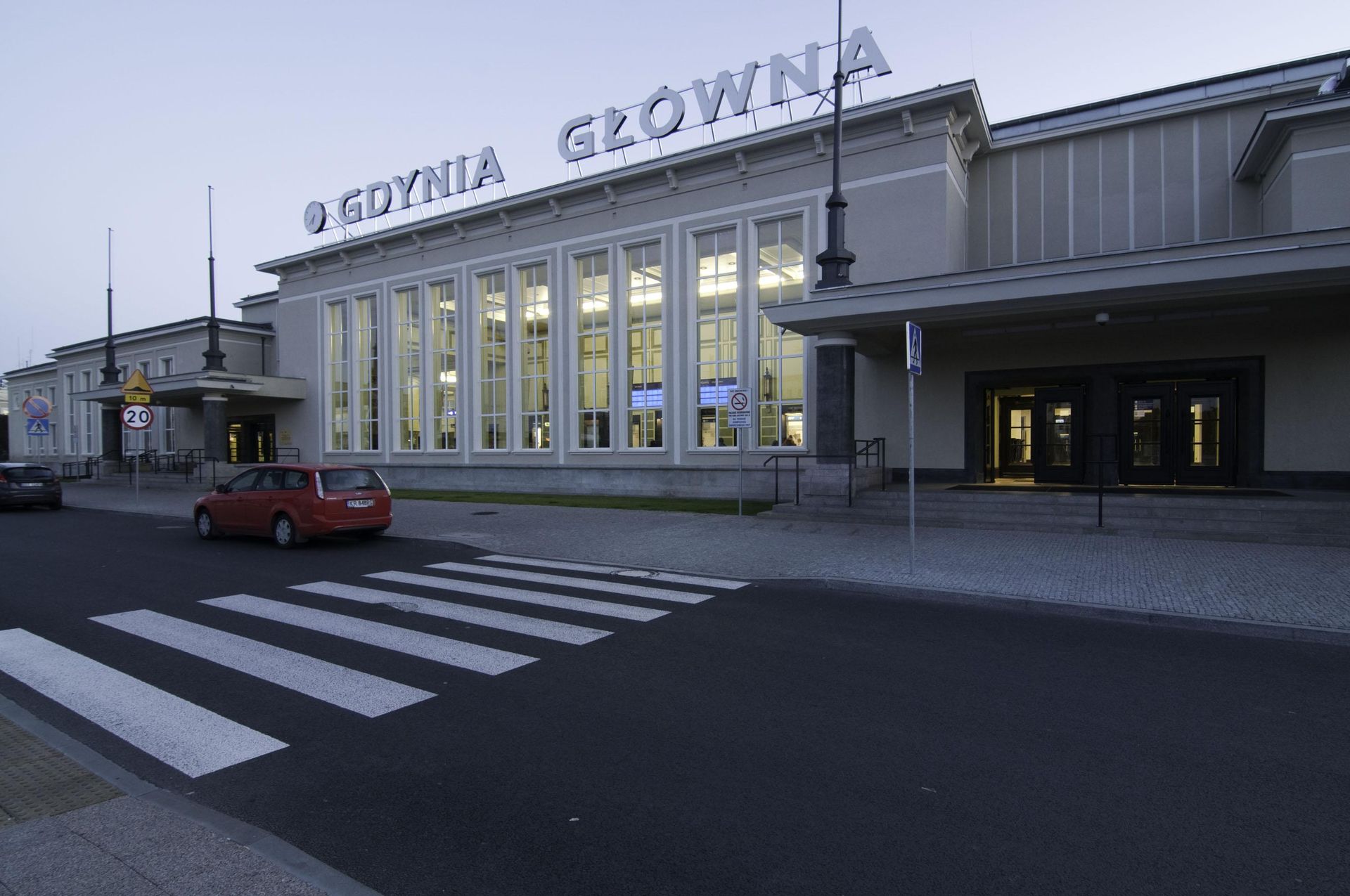 Dworzec Gdynia Główna obecnie 