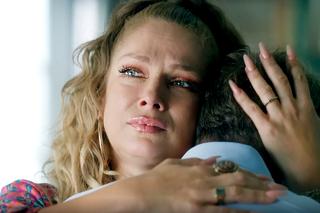 Koniec Przyjaciółek. Wiktor umrze w ostatnim 242 odcinku?! Dramatyczna operacja męża Patycji w finale sezonu