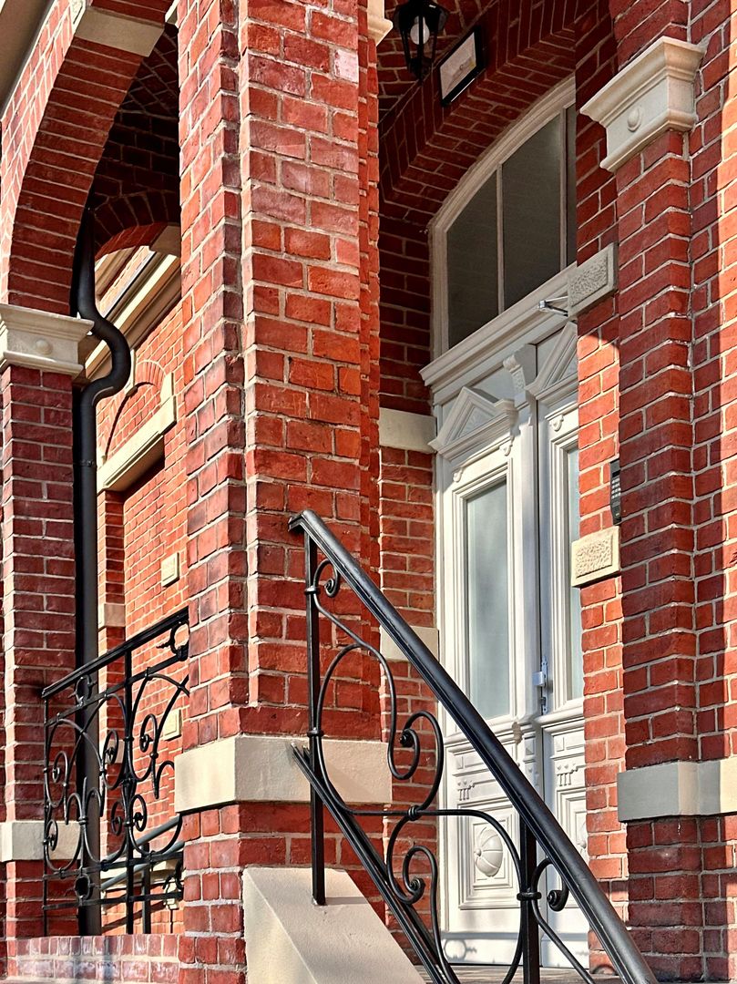 Kamienice przy ul. Pniewskiego 1 i Jaśkowa Dolina 7