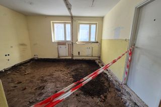 Makabryczne odkrycie w Kołobrzegu. Pod dawnym urzędem znaleziono ludzkie szczątki