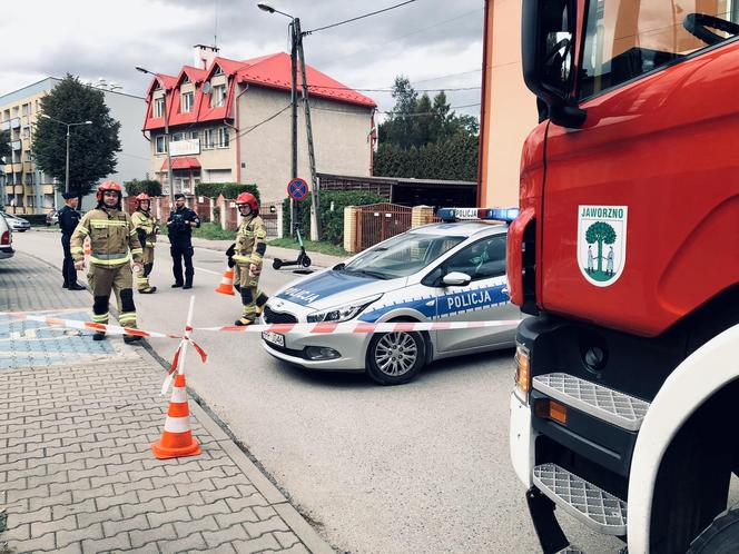 W Jaworznie zapadła się ziemia. Zapadlisko ma 10 metrów głębokości!