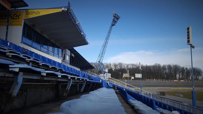 Żużlowcy pracują nad formą, a klub szykuje stadion do sezonu [ZDJĘCIA, AUDIO] 