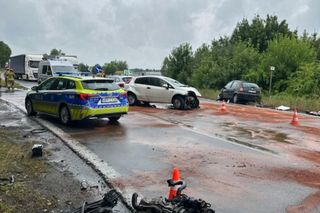 Zderzenie dwóch osobówek w Bieruniu