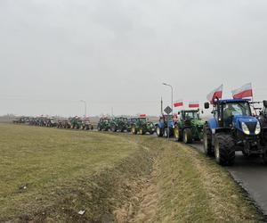 Rolnicy blokują węzeł Parłówko na S3