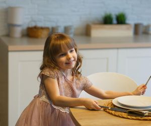 Bycie grzecznym to zaleta? Wręcz przeciwnie, może doskwierać
