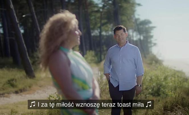 Zenek Martyniuk i Sławomir z żonami