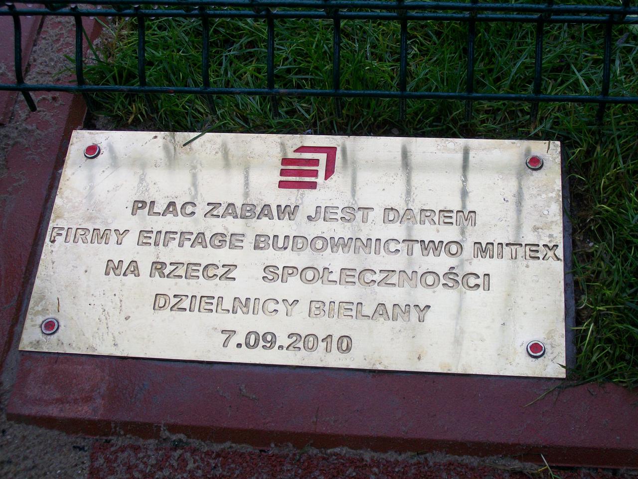 Eiffage Budownictwo Mitex funduje plac zabaw na warszawskich Bielanach