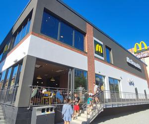 Największy McDonald's w Polsce otwarto w Legnicy. Gigantyczna restauracja ma dwa poziomy