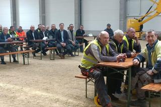 Budowa nowej hali produkcyjnej firmy Alstom na ukończeniu ZDJĘCIA