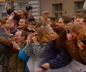 Michael Jackson zmarł 16 lat temu. Gdy odwiedził Polskę, wszyscy wstrzymali oddech. Te zdjęcia zachwycają