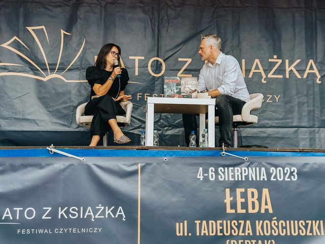 Łeba stolicą wakacyjnego czytania! „Lato z Książką 2025” już 1–3 sierpnia