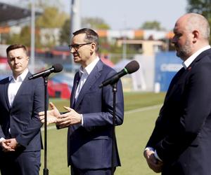 Premier Mateusz Morawiecki na stadionie Rakowa Częstochowa