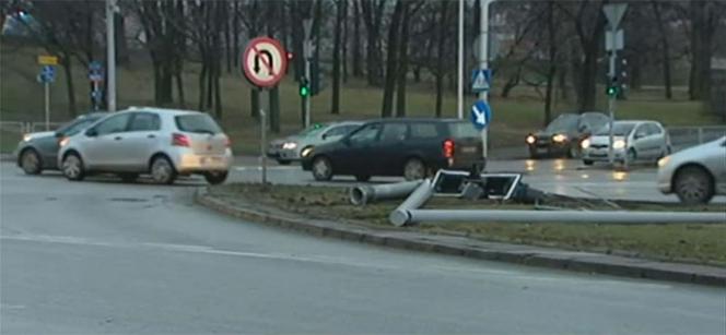 Poranny WYPADEK w Warszawie! "Uciekajmy, omijajmy Wisłostradę!"