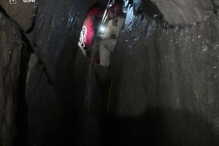 Akcja ratunkowa w Jaskini Salmopolskiej w Beskidach. Ratownicy walczyli o grotołaza przez 4 godziny