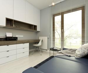 Apartament w duchu ocieplonego minimalizmu