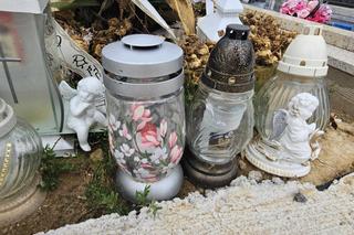 Pluszowe misie strzegą grobu Jeremiego. 3-latek zakrztusił się winogronem [GALERIA]