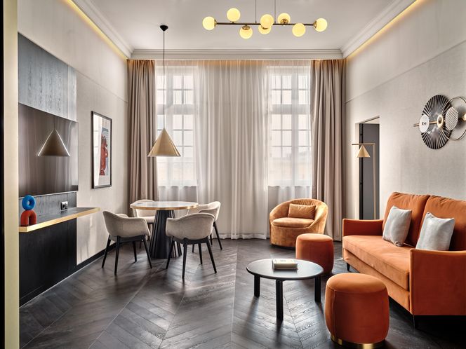 Movenpick Grand Hotel