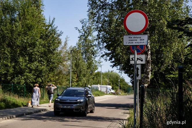  Paraliż na Babich Dołach. Autobus nie dojedzie do samej plaży