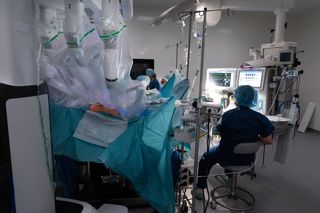 Da Vinci ma ręce pełne roboty. 800 operacji w niecałe 3 lata