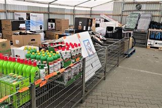   Biedronka otwiera letnie namioty