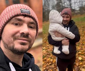 Co za przemiana! Daniel Martyniuk z żoną i dzieckiem na spacerze