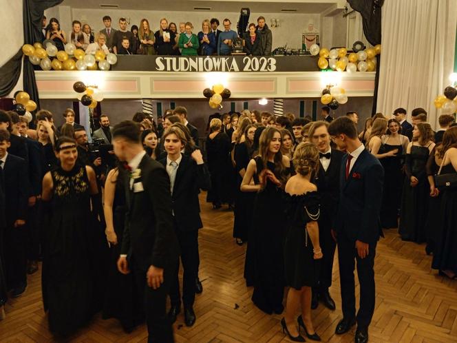 Studniówka 2023 w II LO w Poznaniu