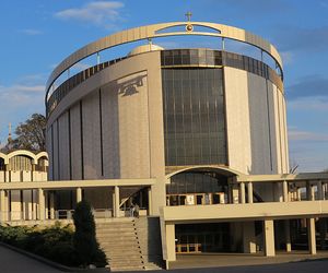 Pielgrzymi Nadziei i Miłosierdzia wyszli z Jasnej Góry do Łagiewnik