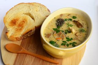 Zupa ze smardzami - przepis na pyszną zupę grzybową