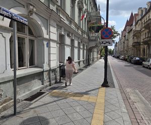 Tak wygląda jedna z najbardziej eleganckich ulic w Bydgoszczy. Zapraszamy na spacer po ul. Cieszkowskiego