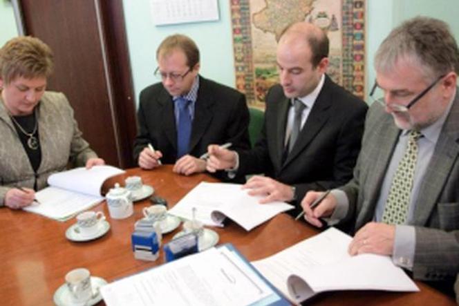 Podpisanie umowy (21 stycznia 2010 r., Katowice)