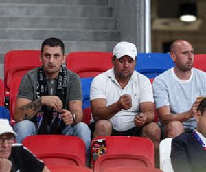 Górnik Zabrze - Termalica Nieciecza. Niesamowita atmosfera na Arenie Zabrze! Kibice Górnika dopingują swoją drużynę