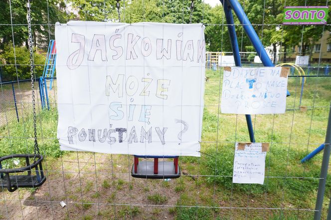 Ogrodzony plac zabaw na Winogradach