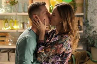 M jak miłość odc. 1785. Franka (Dominika Kachlik), Paweł (Rafał Mroczek)