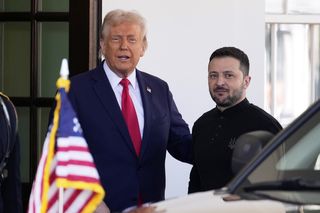 Ropa w centrum uwagi. Stabilne ceny przed szczytem USA-Ukraina  