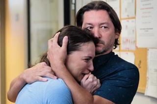 Na Wspólnej odc. 3531:  Joanna (Anna Cieślak), Bogdan (Wojciech Brzeziński)