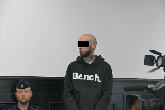 Dawid przeżył horror. Bandyci porwali go z ulicy, wywieźli z miasta, rozebrali do naga i połamali ręce