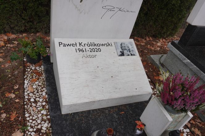 Grób Pawła Królikowskiego