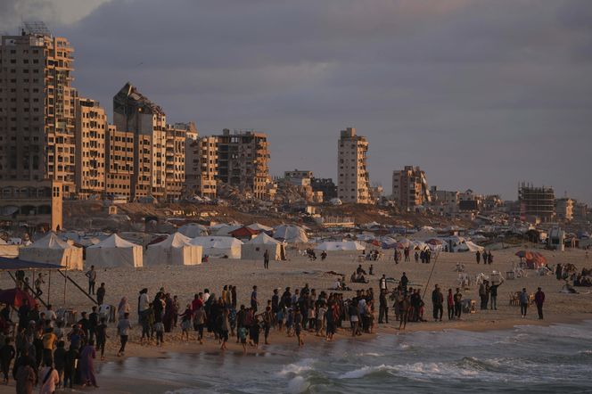 Dramat w Strefie Gazy. Dzieci i seniorzy umierają z głodu. Pomoc ruszyła, ale wciąż jest jej za mało