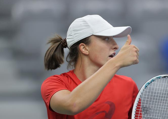 Iga Świątek - Pliskova TV Transmisja NA ŻYWO WTA Stuttgart Gdzie oglądać mecz Świątek - Pliskova STREAM ONLINE LIVE 21.04.2023 Na jakim programie Iga Świątek w TV dzisiaj 