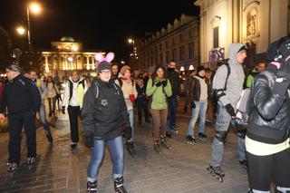 Nightskating. Warszawa na rolkach [Zdjęcia]