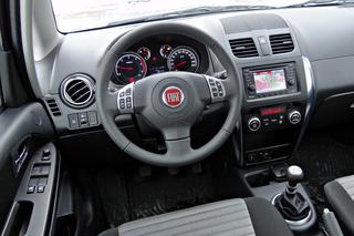 Fiat Sedici 2.0 MultiJet 4x4 - TEST, opinie, zdjęcia - DZIENNIK DZIEŃ 4: Wnętrze, bagażnik i wyposażenie