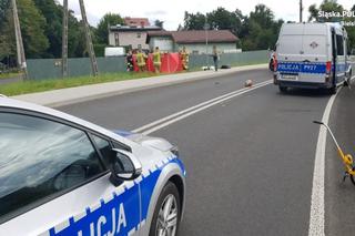 Śląsk: Makabryczna śmierć młodego motocyklisty. Na jezdni został tylko kask